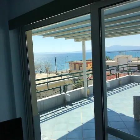 Tg Beach Studio With Sea View Terrace Daire Kalamata