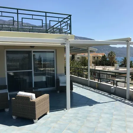 Tg Beach Studio With Sea View Terrace Καλαμάτα